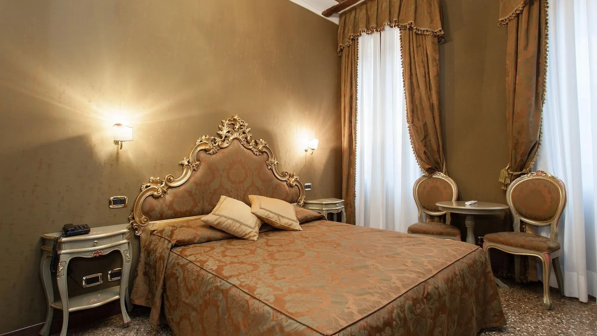 ***  Hotel Al Ponte Mocenigo Venice Italy
