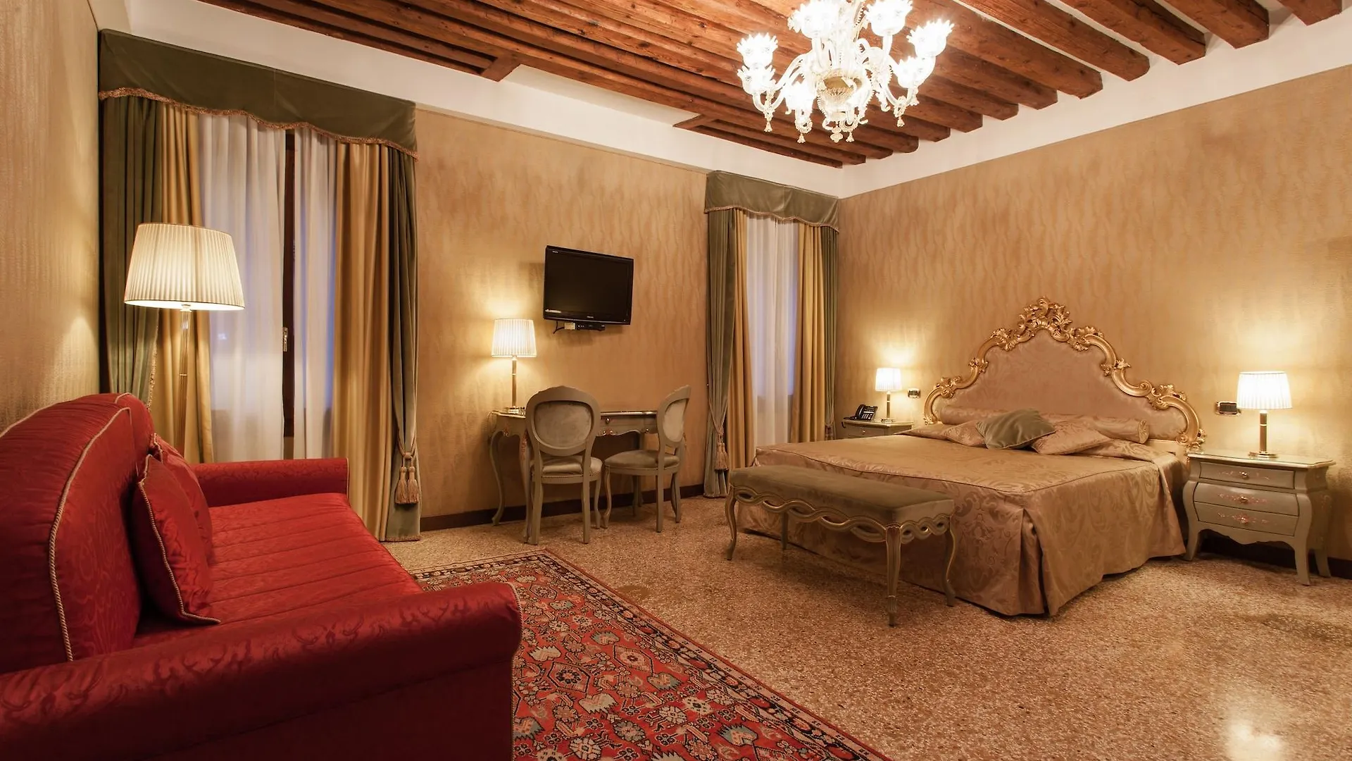 ***  Hotel Al Ponte Mocenigo Venice Italy