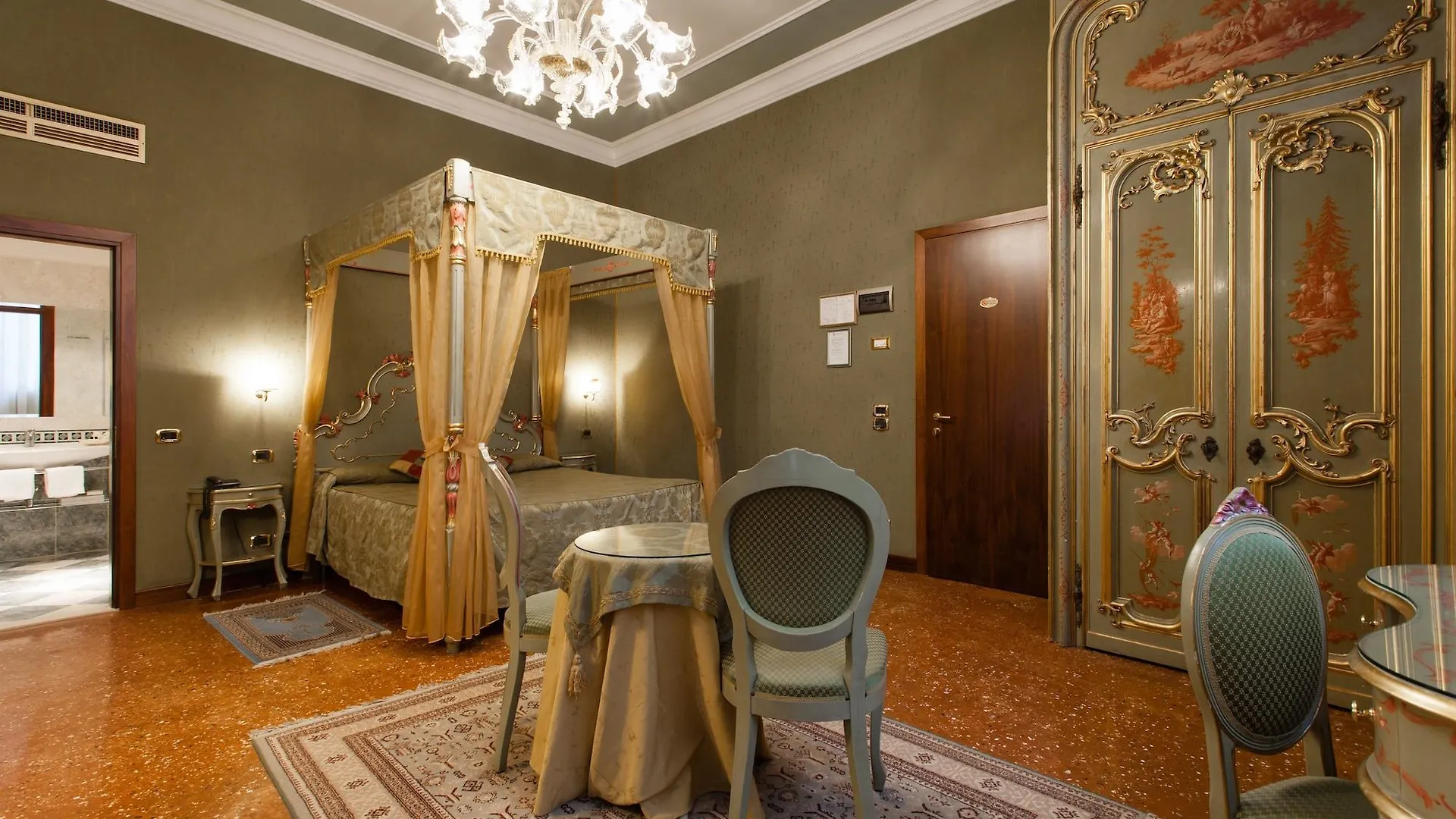 ***  Hotel Al Ponte Mocenigo Venice Italy