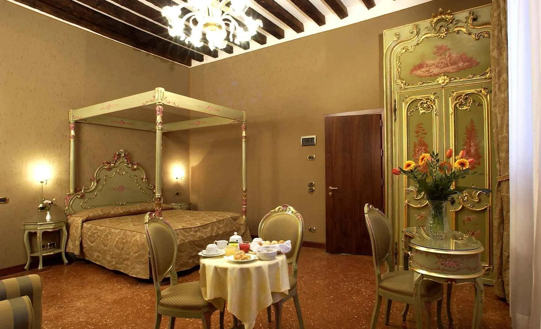 ***  Hotel Al Ponte Mocenigo Benátky Itálie