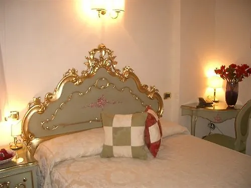 ***  Hotel Al Ponte Mocenigo Venezia Italia